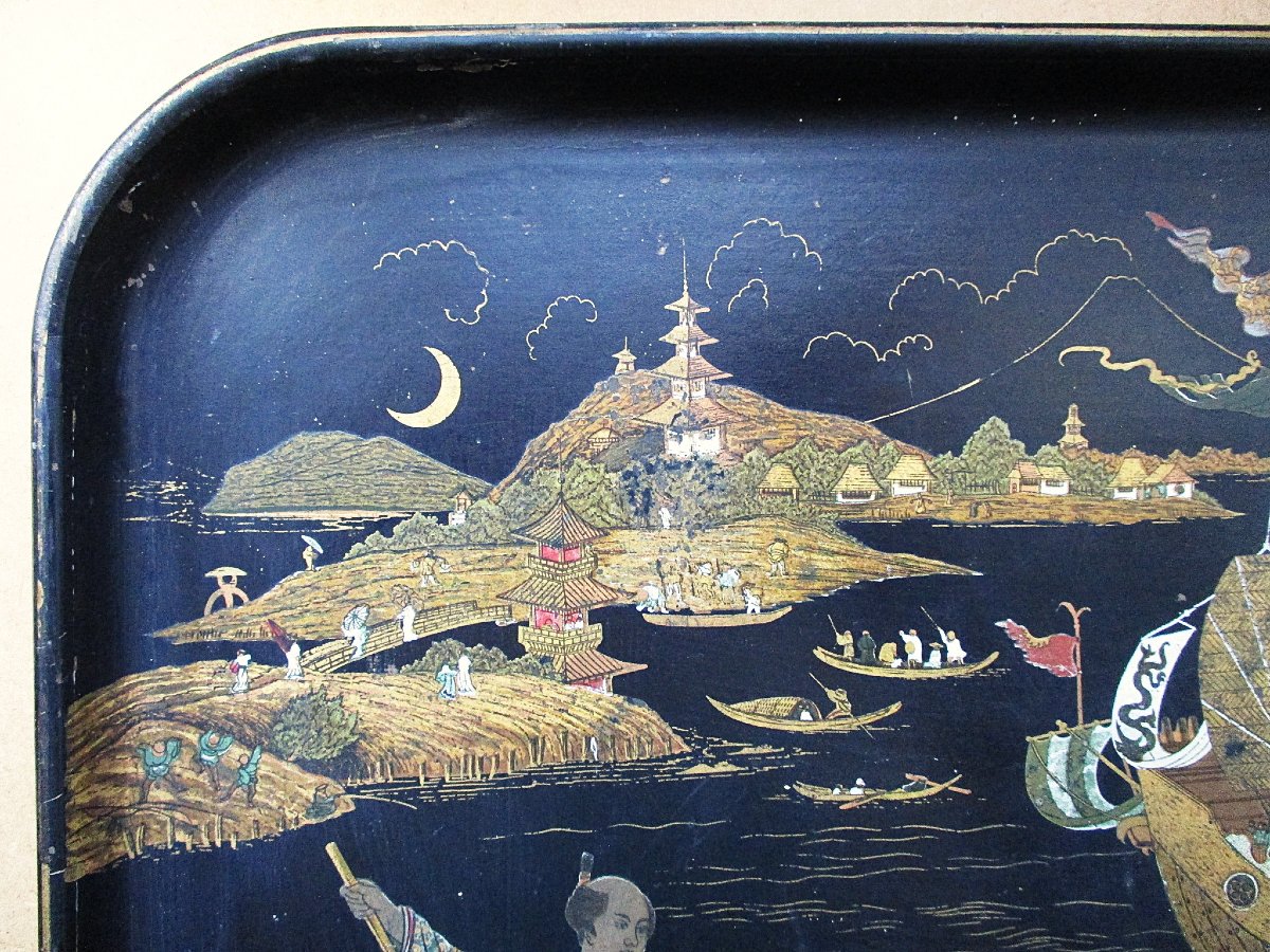 Beau plateau en carton bouilli époque Napoléon III, rare décor japonisant de bateaux.-photo-2