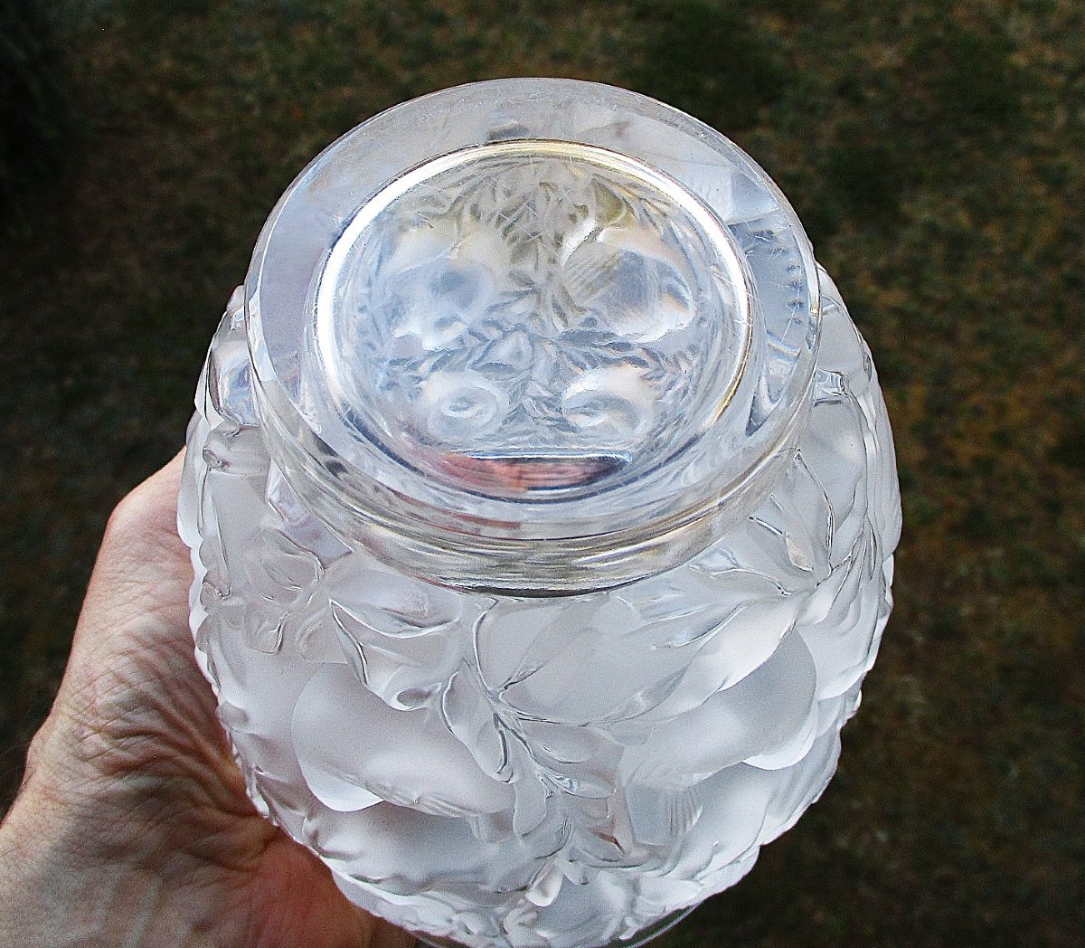 Iconique vase Bagatelle en cristal moulé-pressé satiné Lalique France modèle de René Lalique.-photo-7