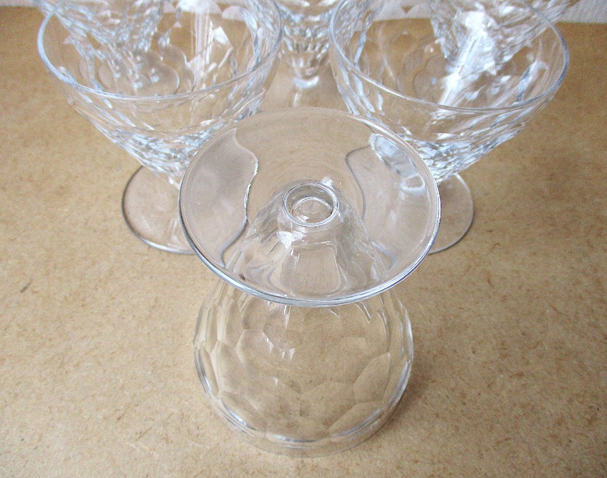 Six verres à vin rouge en cristal de Baccarat d'époque Art Déco modèle Brindisi en parfait état-photo-1
