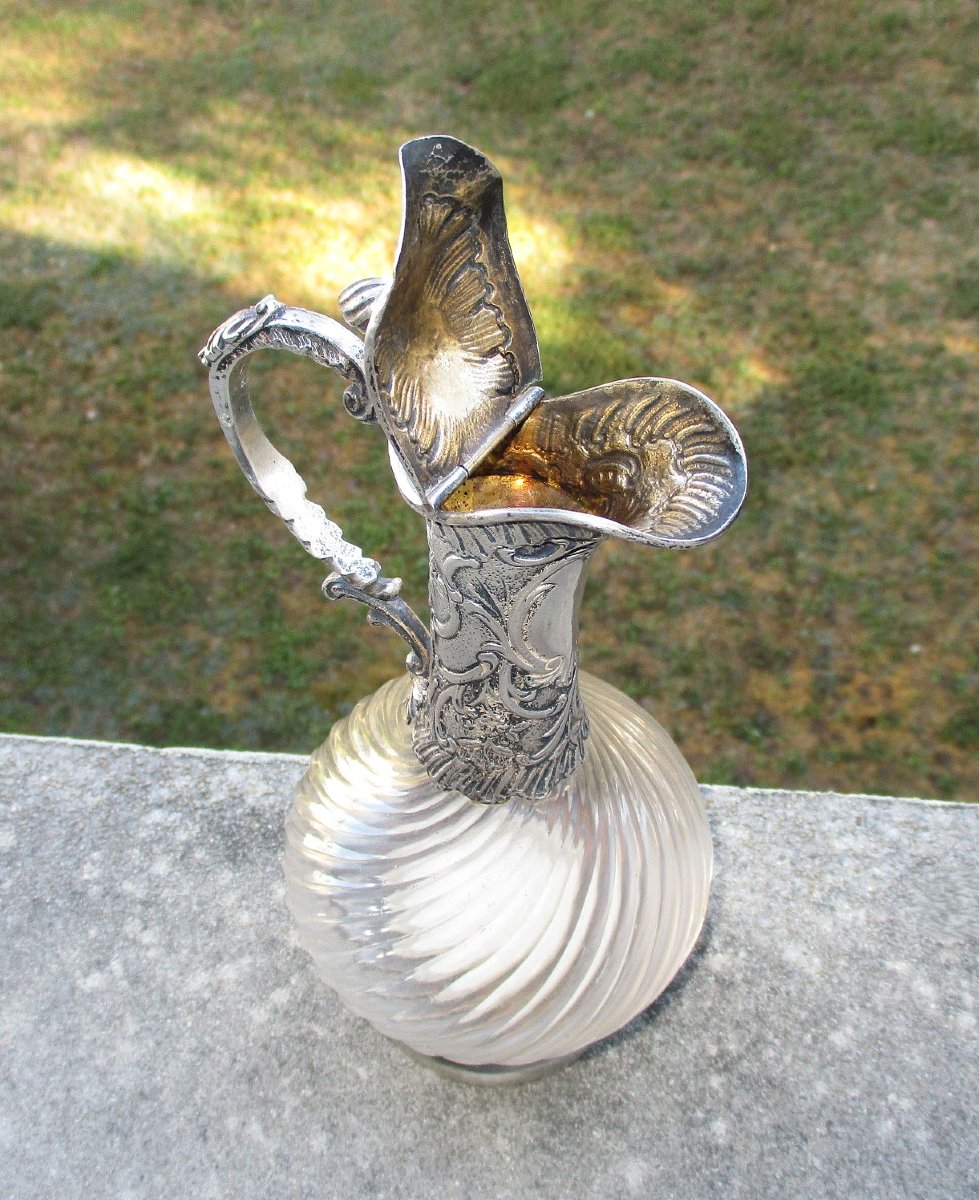 A Beautiful 19th-century Louis XV Rocaille-style Ewer, Made Of Twisted Crystal With A Solid Silver Setting.-photo-2
