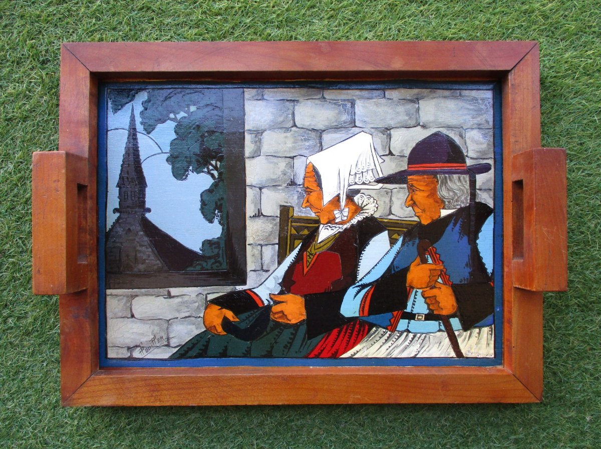 A Beautiful Vintage Painted Wooden Tray Signed By Paul Fouillen, Quimper, Art Deco Period, Featuring A Breton Scene.