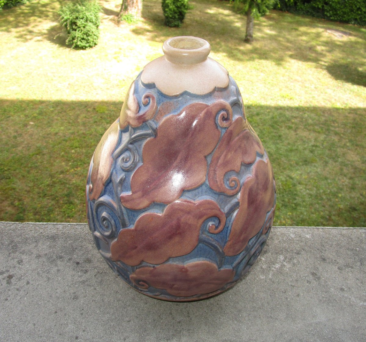 Mougin Nancy, Ventrillon, Very Beautiful Art Deco Sandstone Vase In Perfect Condition. Height: 27.5 Cm.