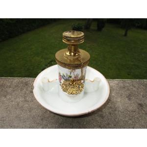 Very Beautiful Boquet Pump Inkwell Louis Philippe Period Around 1850 Paris Porcelain And Bronze.
