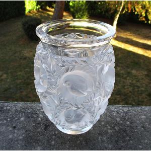 Iconic Bagatelle Vase In Satin-finished Pressed-molded Crystal By Lalique France, Designed By René Lalique.