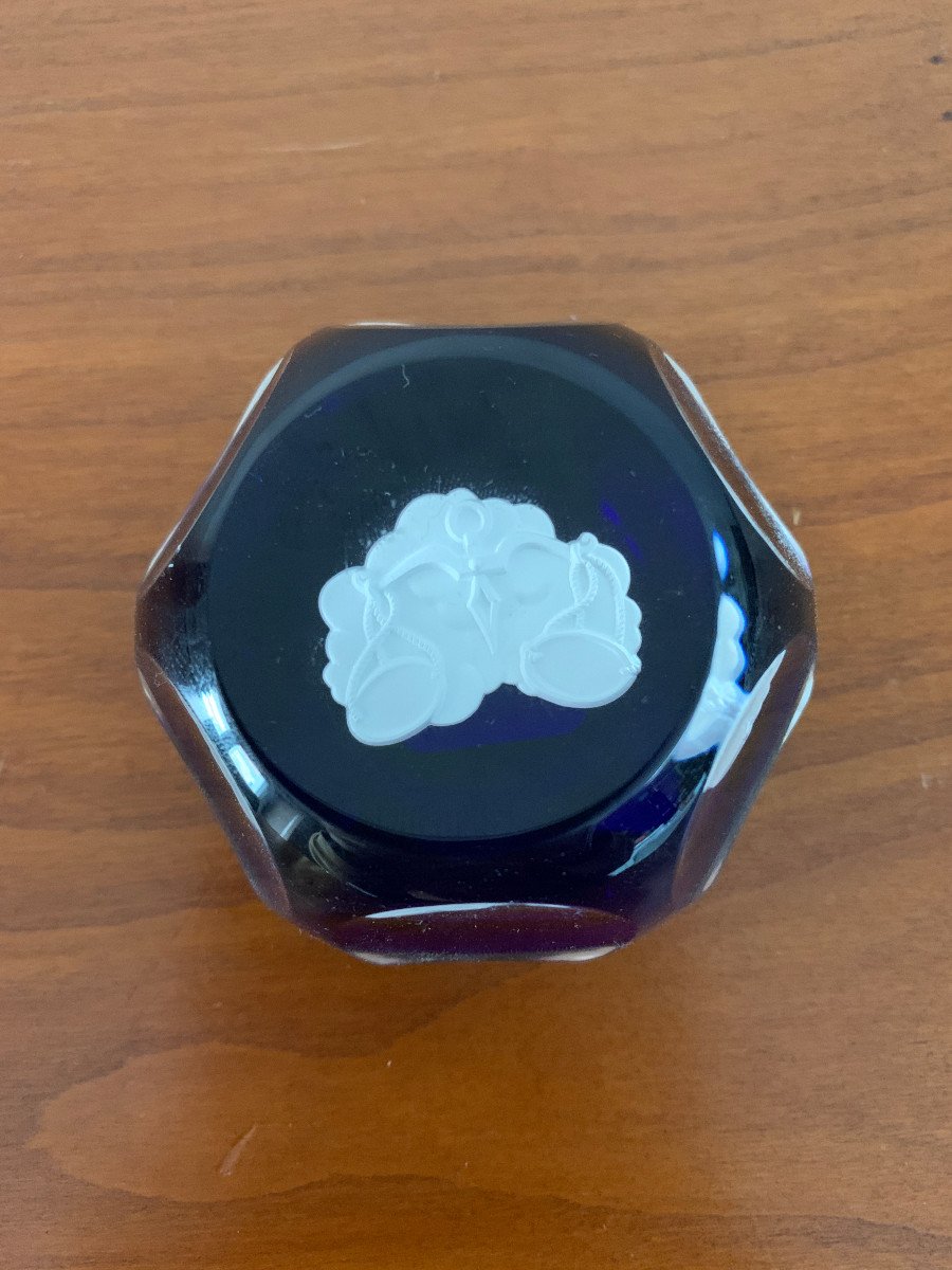 Baccarat Paperweight-photo-2