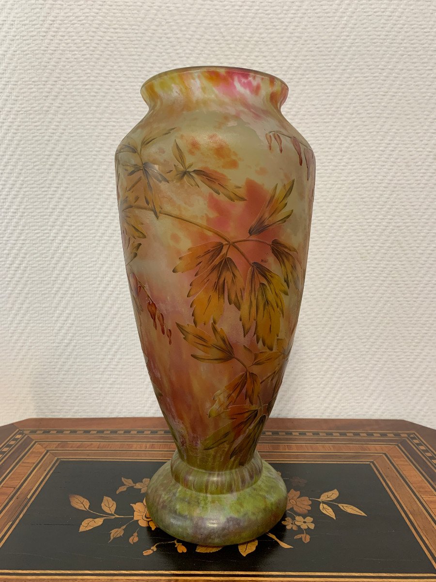 Daum Nancy - Vase With The Hearts Of Mary-photo-2