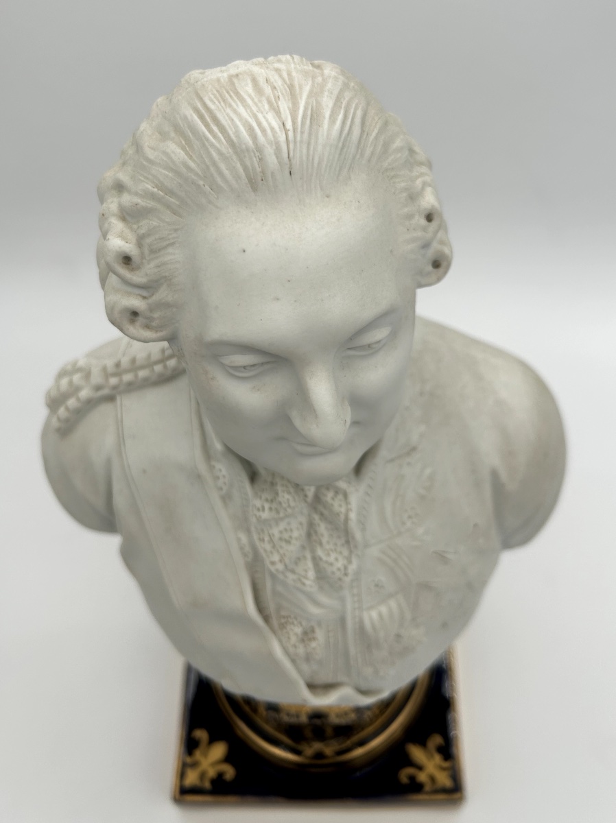 Biscuit Porcelain Busts Of Louis XVI And Marie Antoinette-photo-5