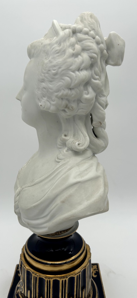 Biscuit Porcelain Busts Of Louis XVI And Marie Antoinette-photo-6