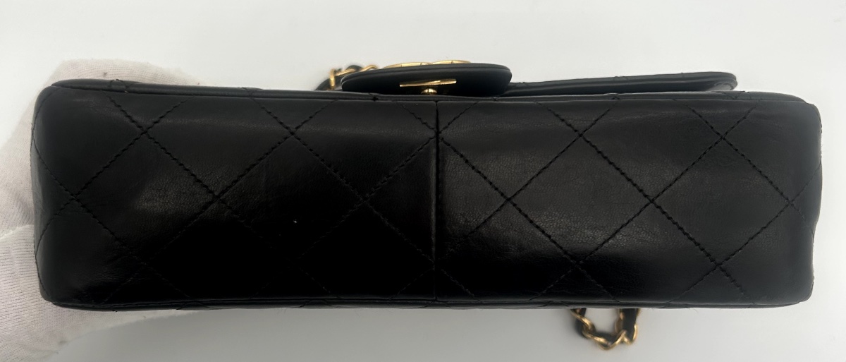 Sac Chanel Modèle Diana En Cuir D’agneau Noir-photo-3