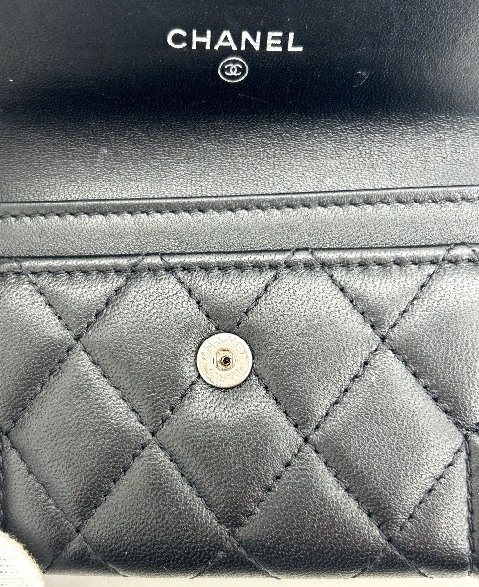 Boy Flap Card Holder – Maison Chanel-photo-1