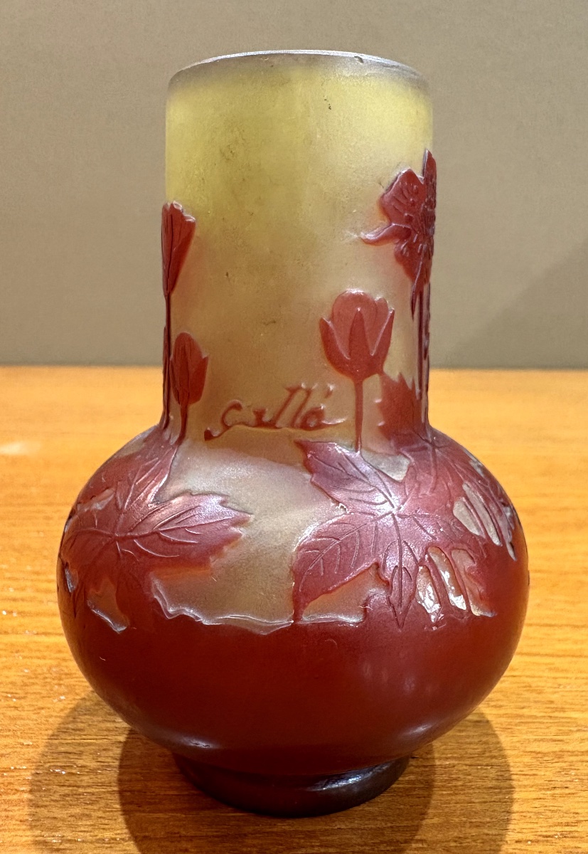 Vase Art Nouveau en verre multicouche à décor floral - Gallé-photo-3