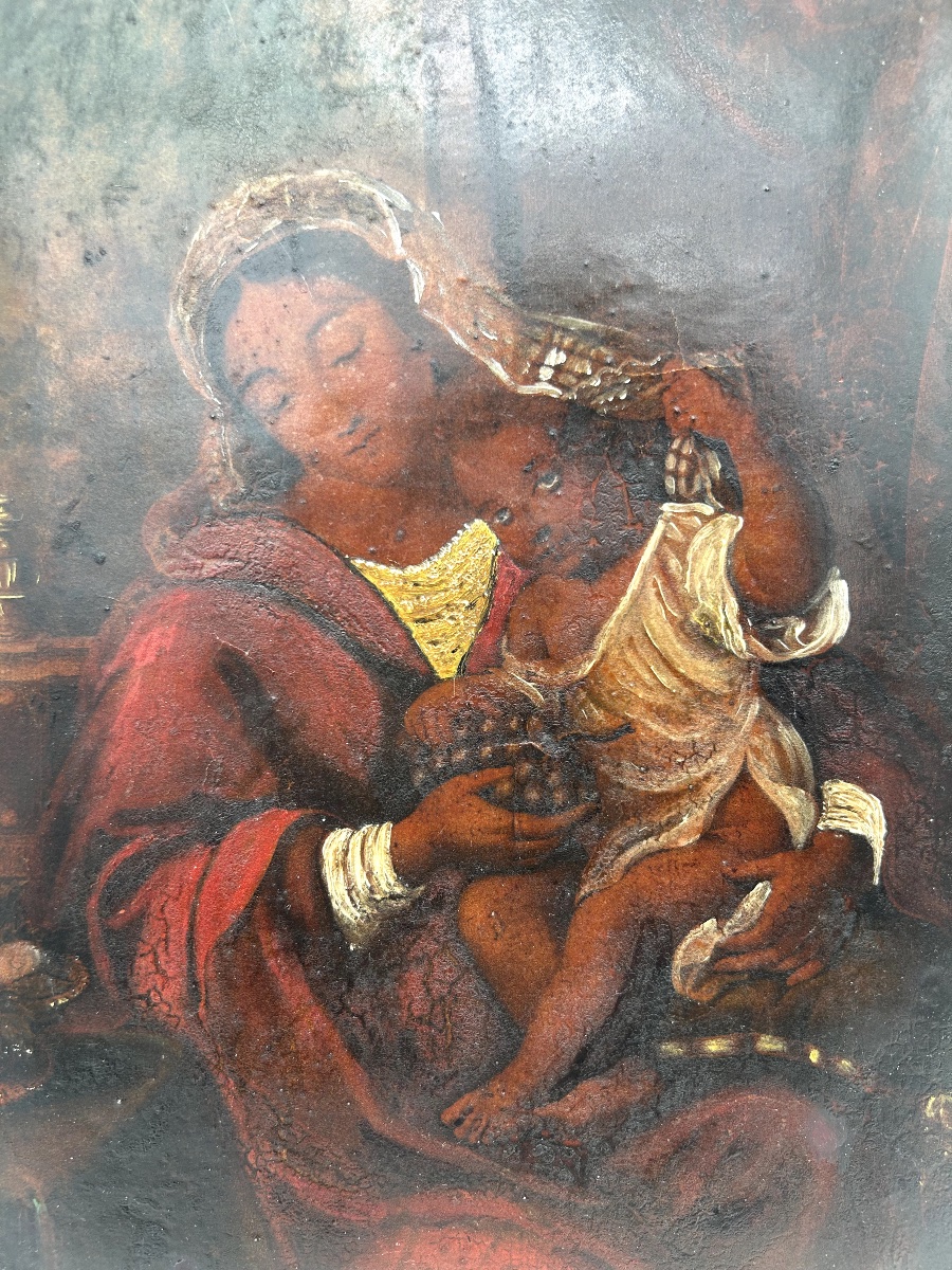 Black Madonna And Child With Grapes-photo-2
