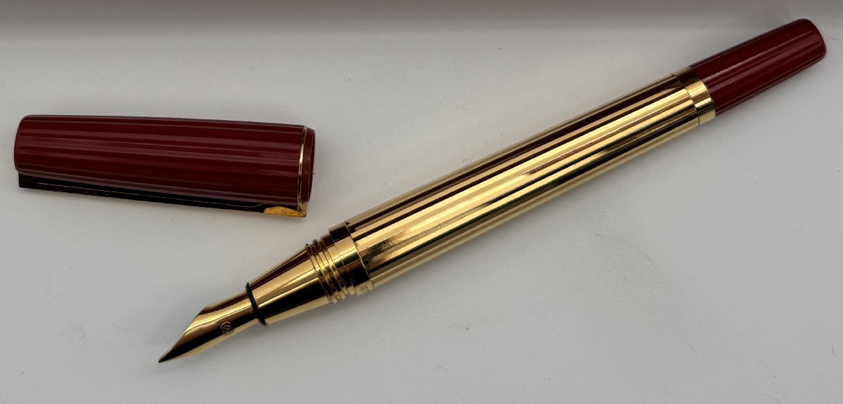 Fountain Pen S.t. Dupont-photo-1