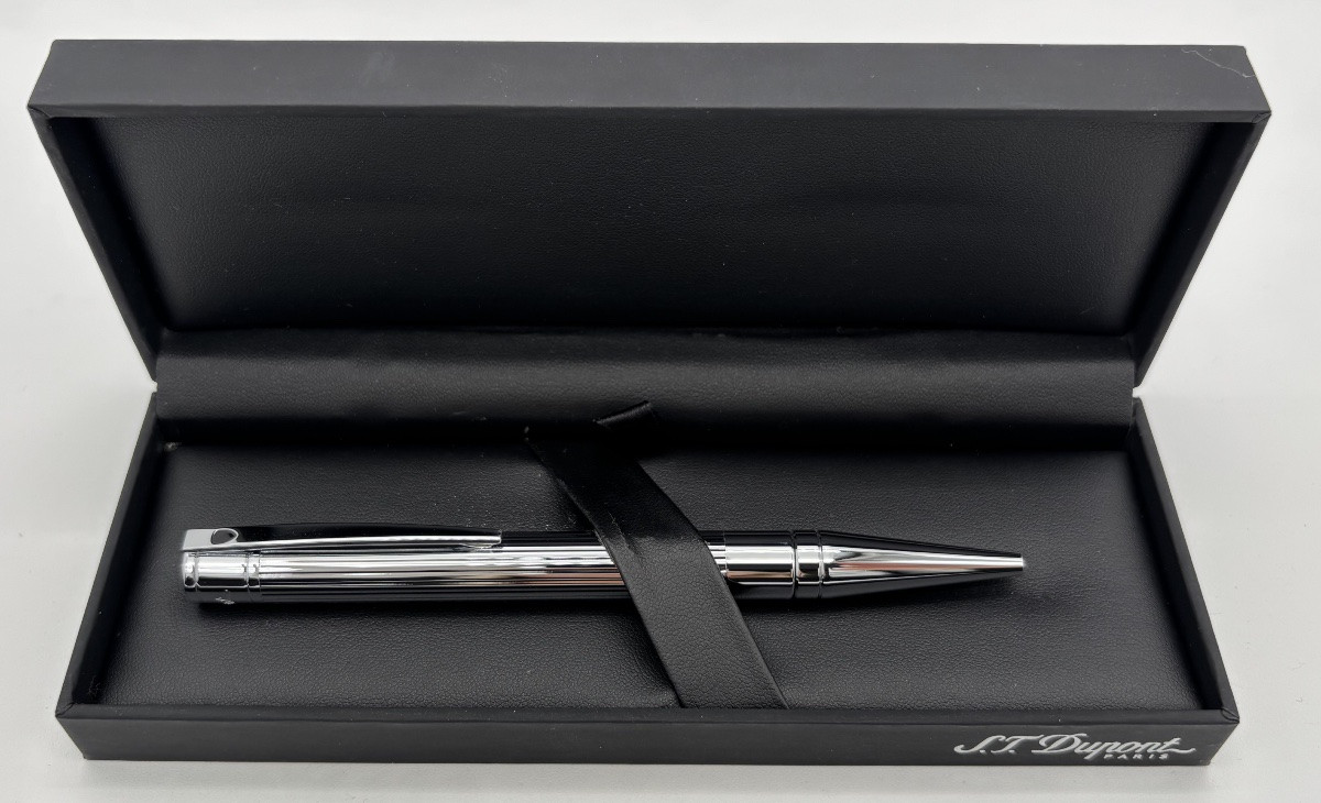 Stylo S.T. DUPONT-photo-1