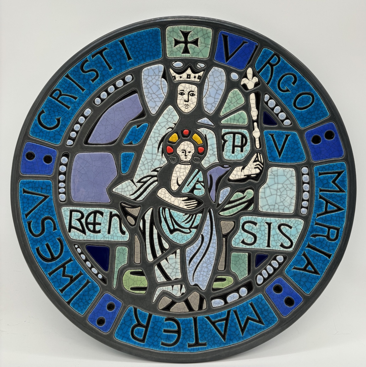 Emaux des Récollets Longwy - Plat millénaire de la cathédrale Sainte-Marie de Verdun