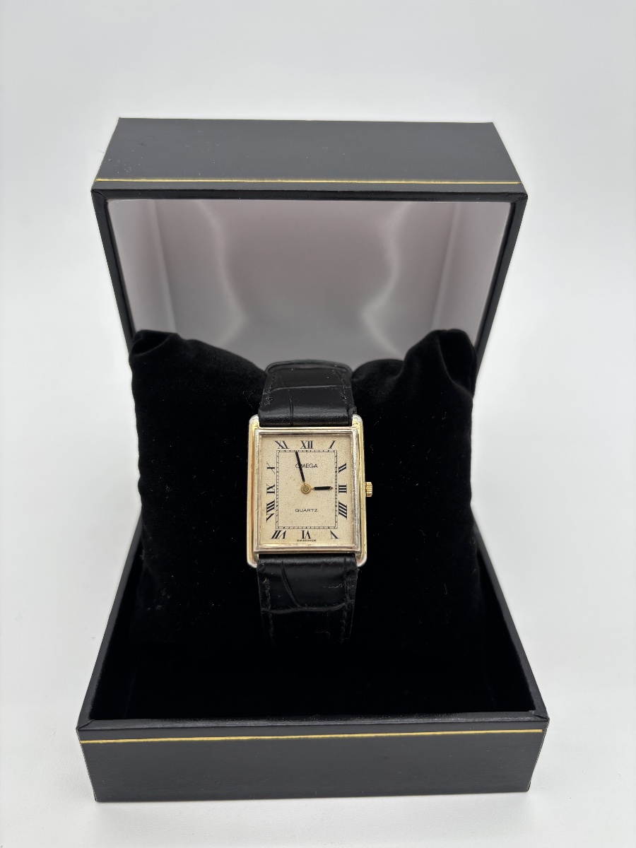 Montre Omega Tank à quartz – Vers 1990