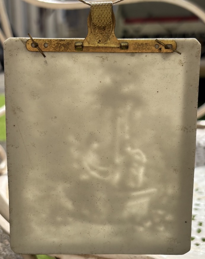 Porcelain Lithophane – Young Woman And Child At The Fountain – 19th Century-photo-3