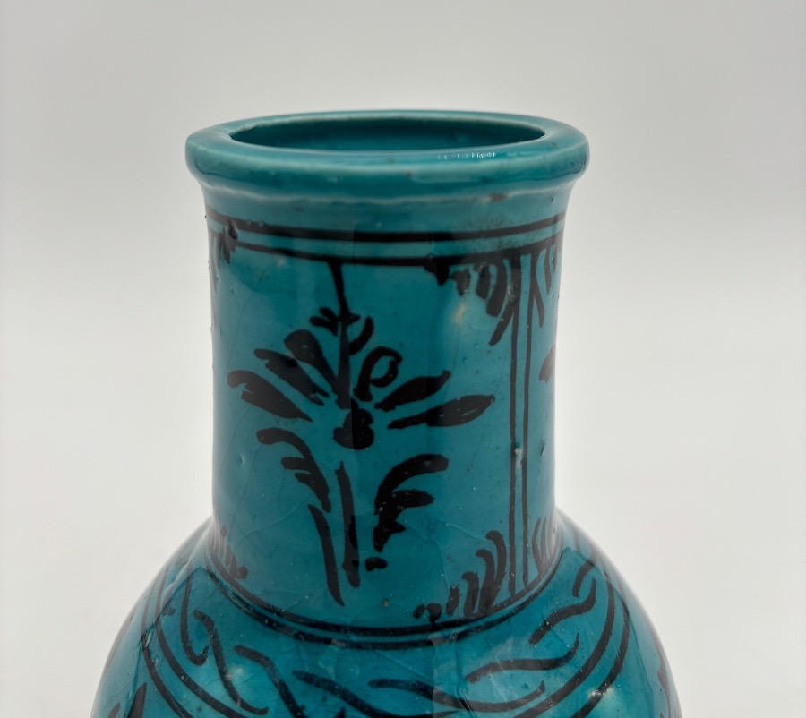 Vase en faïence émaillée turquoise, dans le goût des céramiques Perses-photo-2