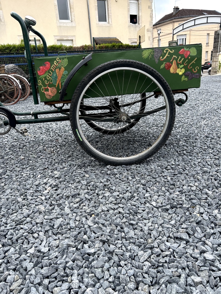 Triporteur des années 1920 de la marque JUERY / Ancien vélo utilitaire de marchand ambulant-photo-2