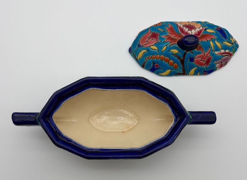 Face-to-face In Longwy Enamels -photo-2