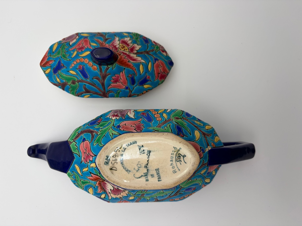Face-to-face In Longwy Enamels -photo-3