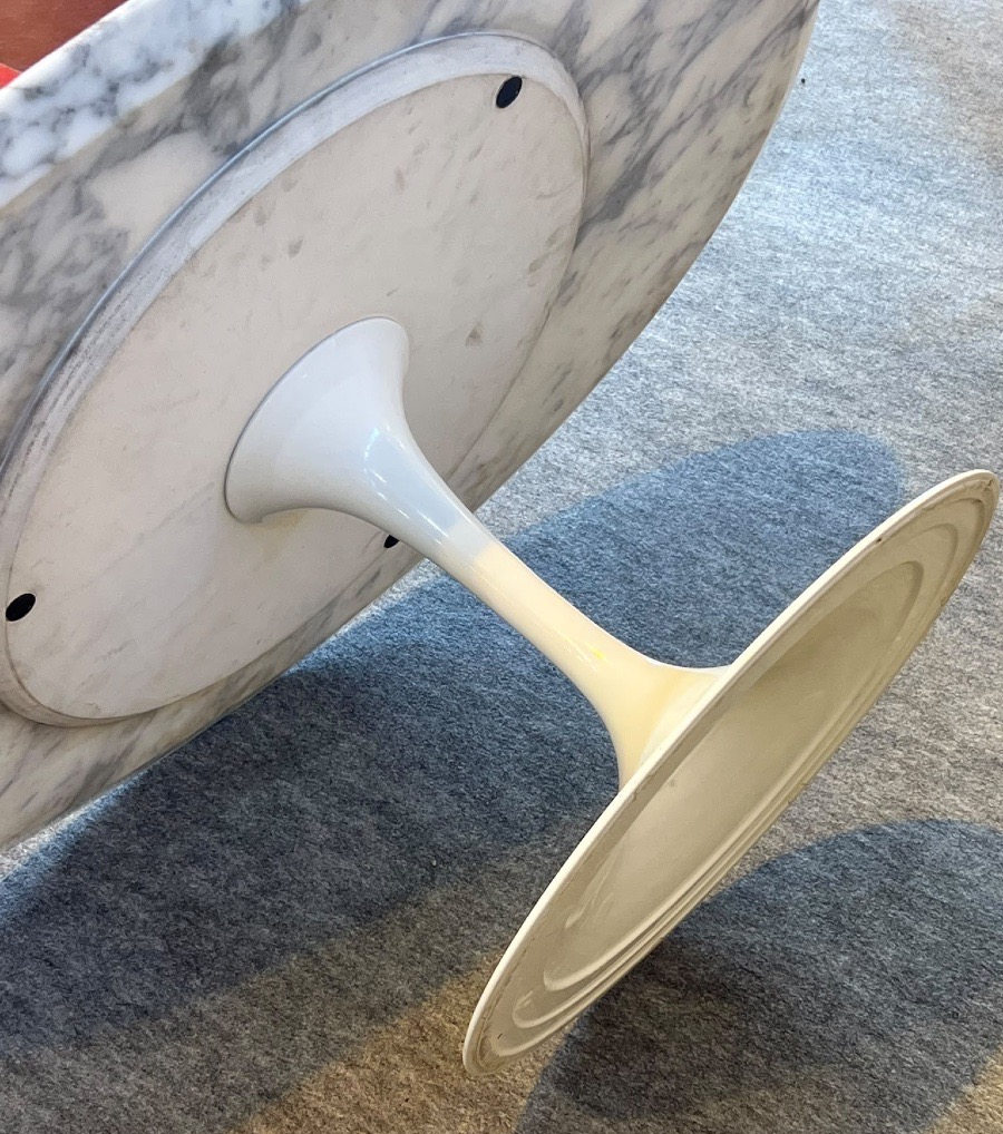 Table basse  « TULIP » EERO SAARINEN pour KNOLL INTERNATIONAL - Plateau marbre années 1960-photo-4