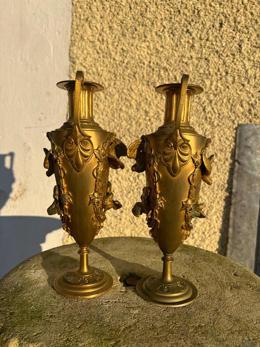 Paire De Vases Forme  Amphore En Bronze, Décor Aux Oiseaux-photo-2