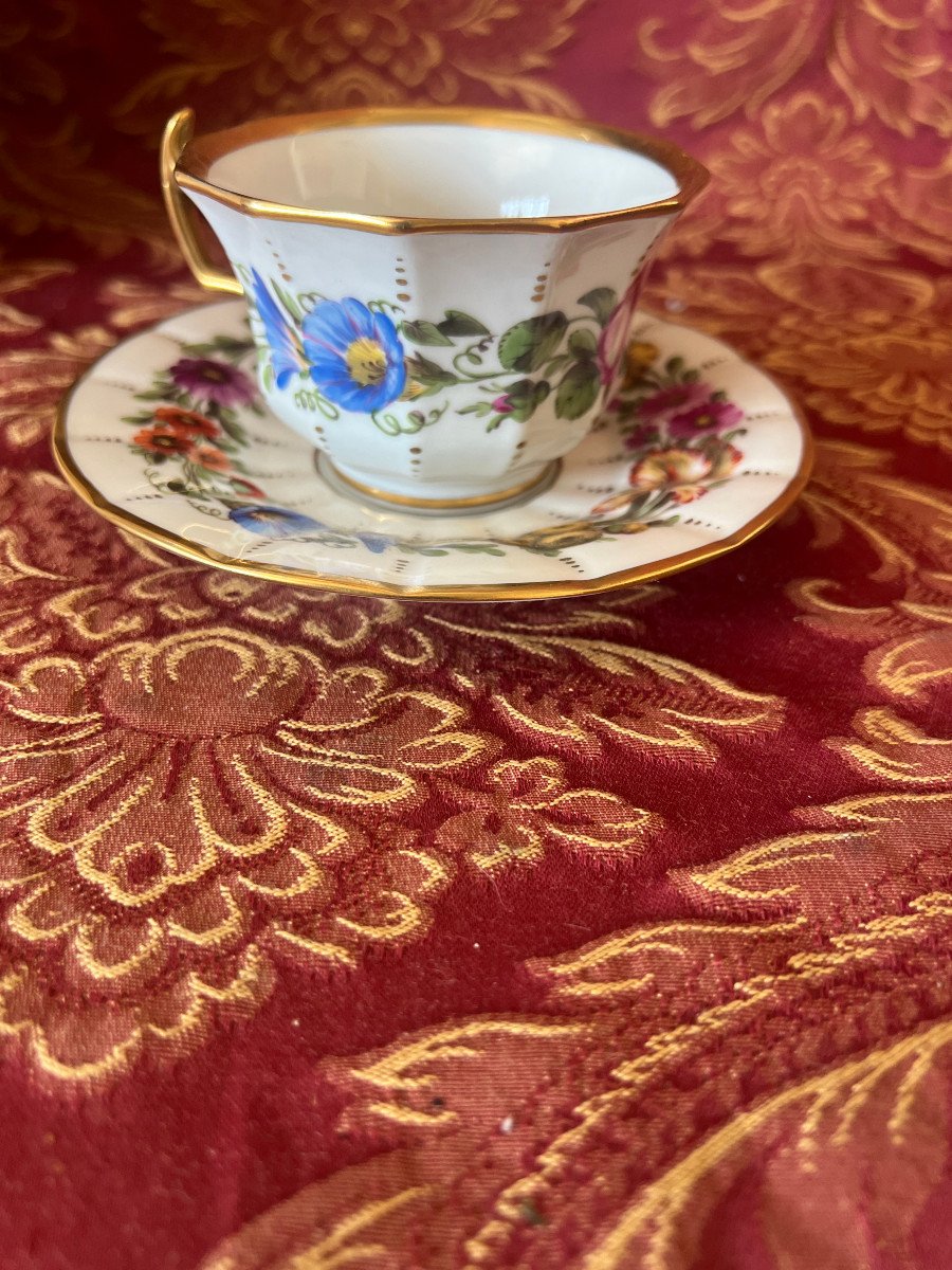 Tasse Et Soucoupe En Porcelaine , Décor Fleurs , Allemande Kpm -photo-5