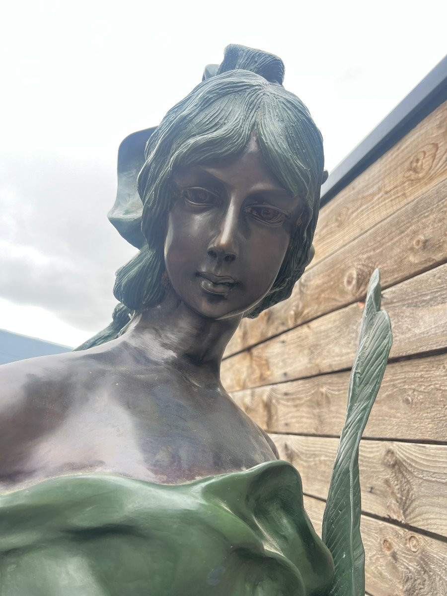 Diana, Bronze Goddess Of The Hunt-photo-2