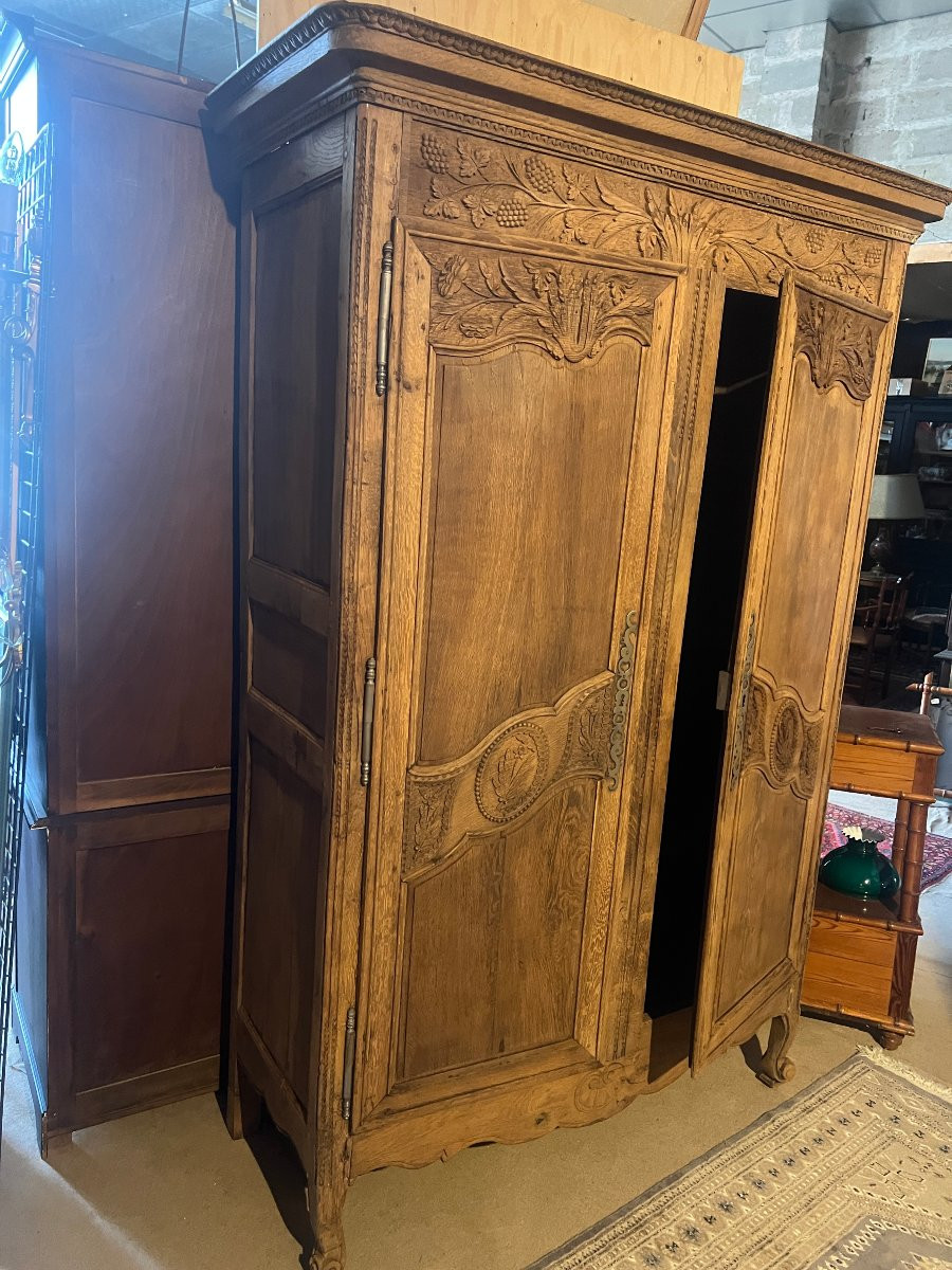 Louis XV Style Two-door Wardrobe, Solid Oak, Stripped.-photo-6