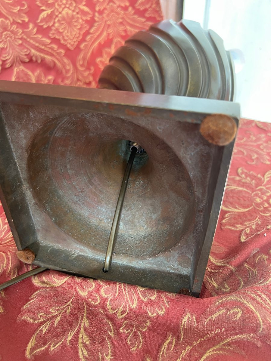 Pied de lampe , Urne , en bronze-photo-1