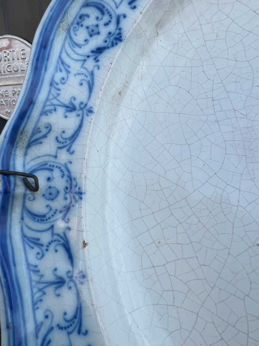 Earthenware Dish With Blue Floral Decoration On A White Background With Scalloped Edges, 18th Century-photo-6