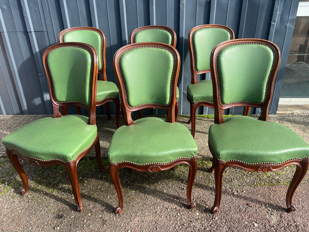 6 chaises au modèle , de style louis XV , bois naturel, teinté noyer