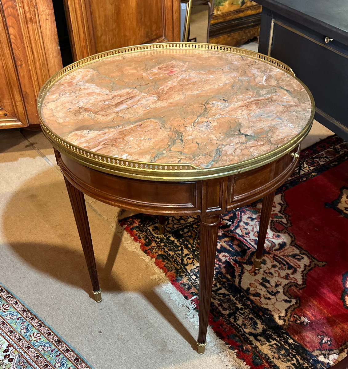 Table bouillotte basse ou fumoir