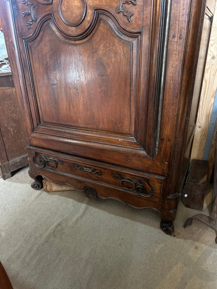 Louis XV Style Bonnetiere In Walnut-photo-3