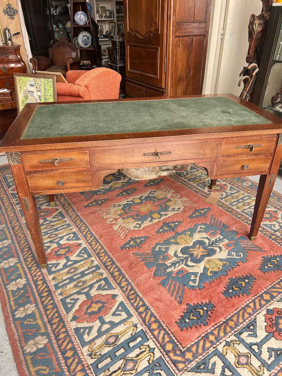 Bureau  plat de Style Directoire en acajou