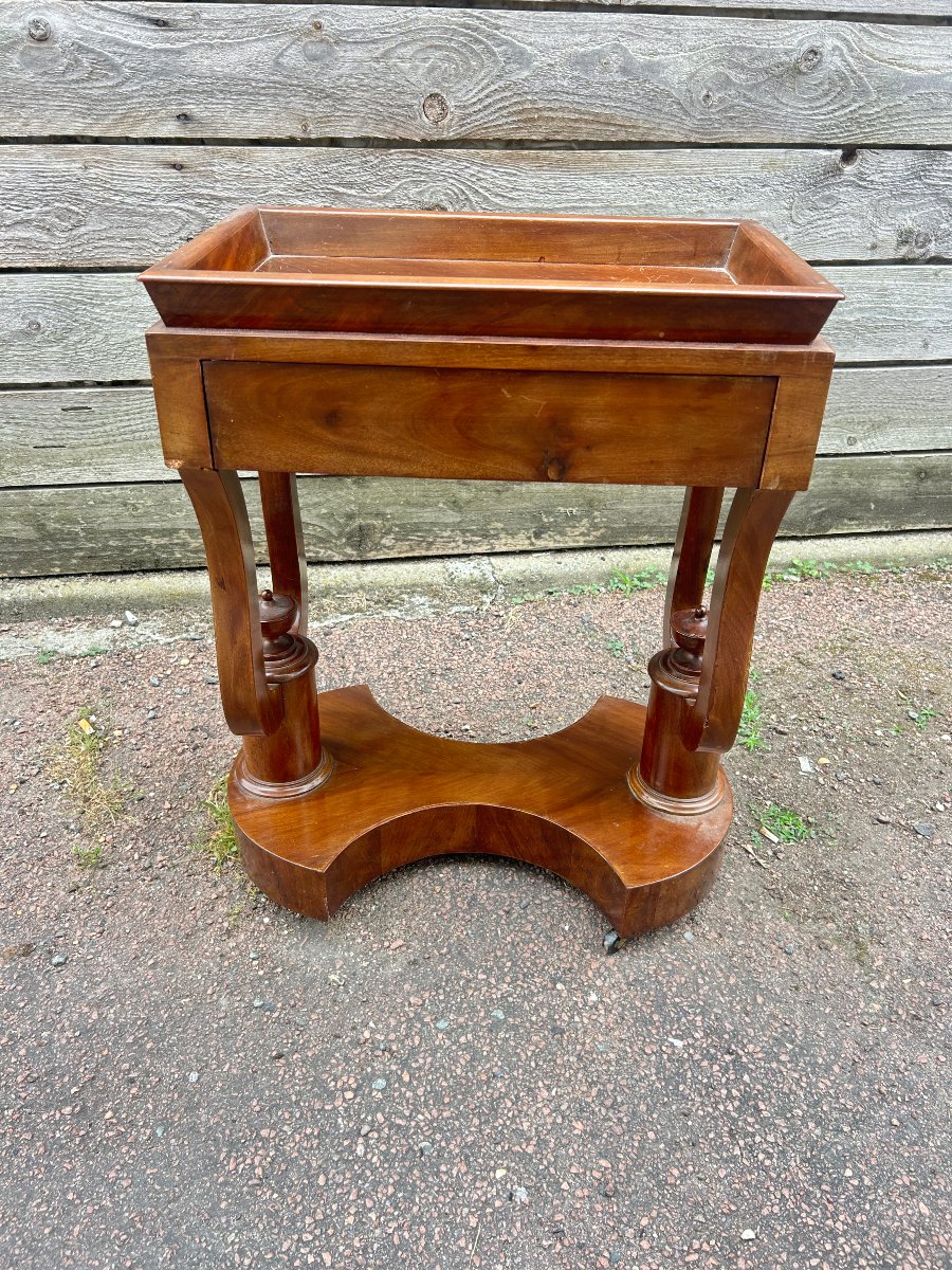 Mahogany Side Table, Restoration Period