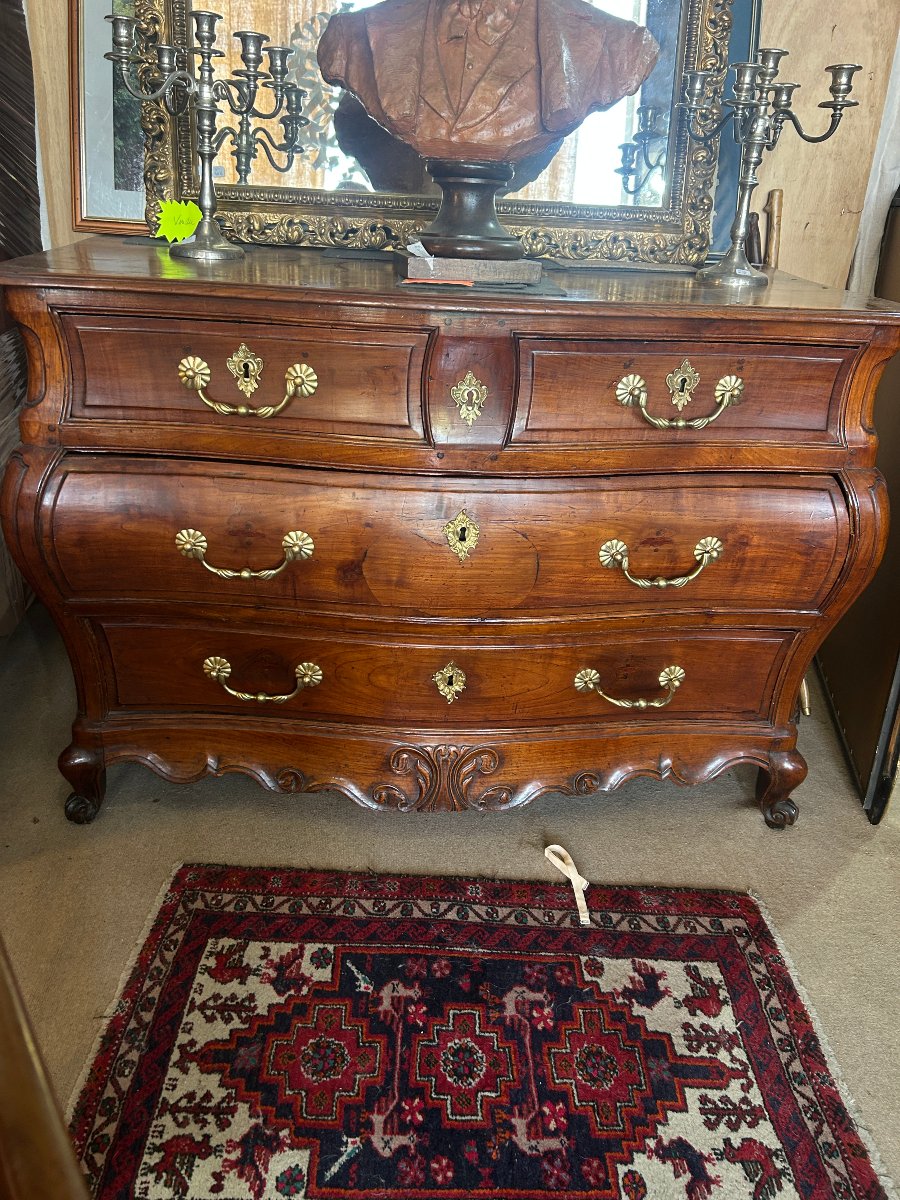 Commode bordelaise de Style Louis XV en cerisier, XIX S