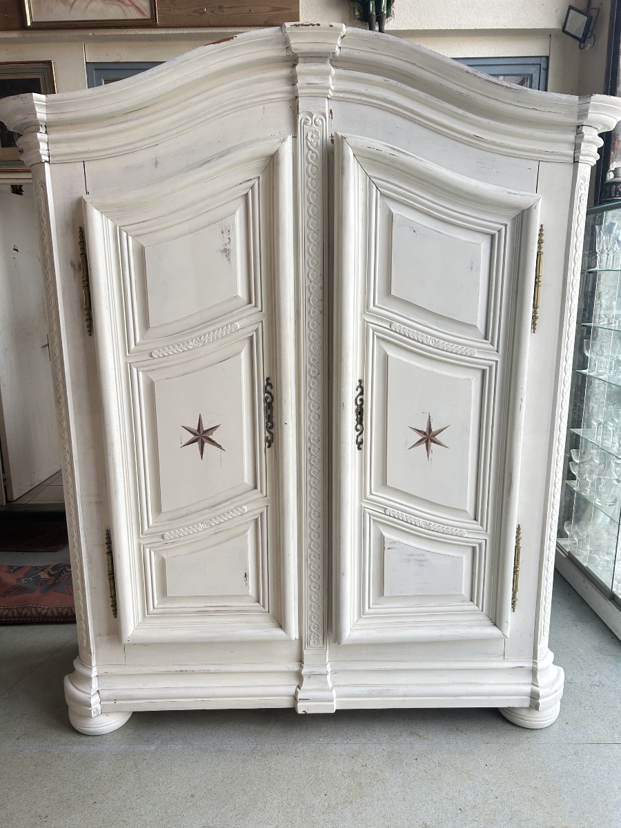 Armoire alsacienne style Louis XIV peinte aux étoiles 