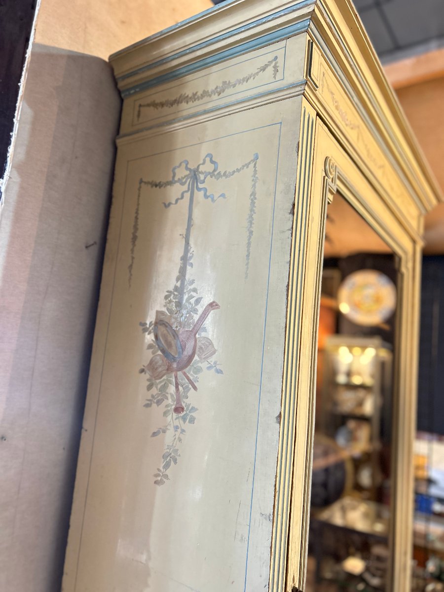Glass-fronted Chest Of Drawers, Painted, Directoire-style Decoration-photo-3