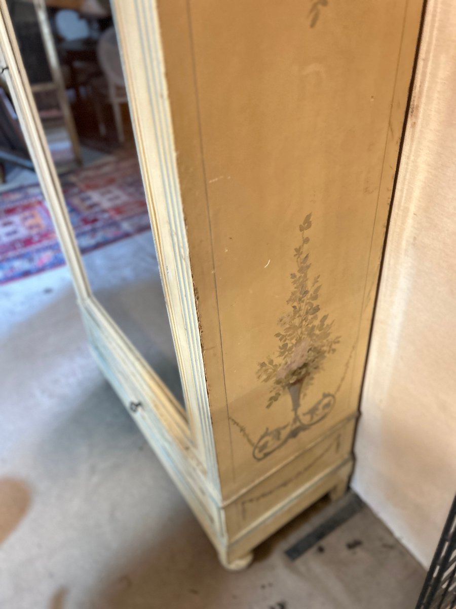 Glass-fronted Chest Of Drawers, Painted, Directoire-style Decoration-photo-3
