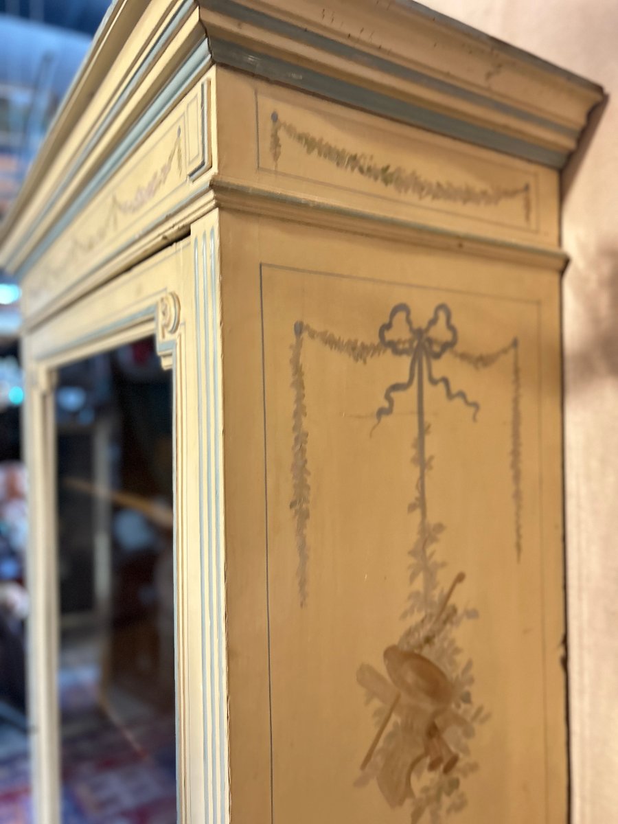 Glass-fronted Chest Of Drawers, Painted, Directoire-style Decoration-photo-4