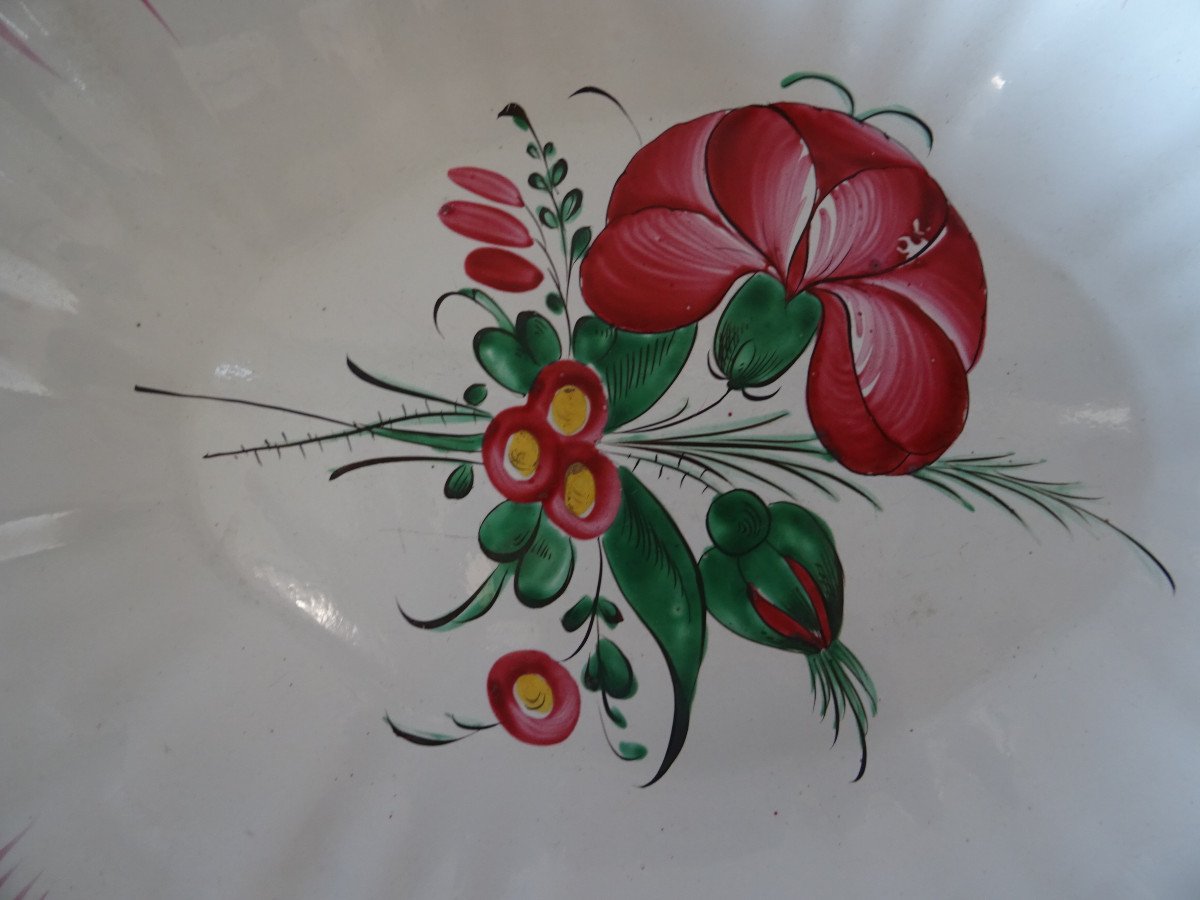 Hollow Oval Dish With Scalloped Edge With Rose And Bouquet, East XIX S.-photo-6