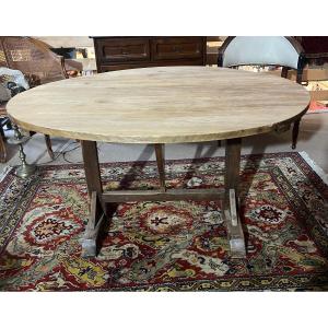 Oval Harvest Table, Natural Wood