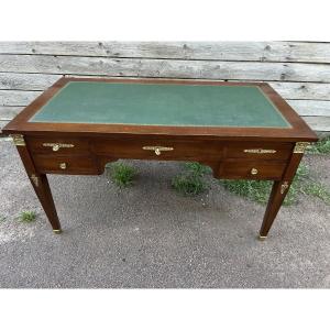Flat Mahogany Desk In The Restoration Style