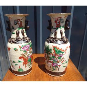 Pair Of Chinese Nanjing Porcelain Vases Decor Of Belligerents