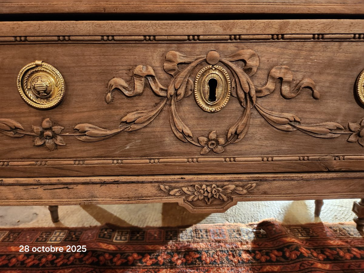 COMMODE SAUTEUSE LOUIS XVI  EN NOYER DECAPEE EPOQUE 19 EME -photo-3