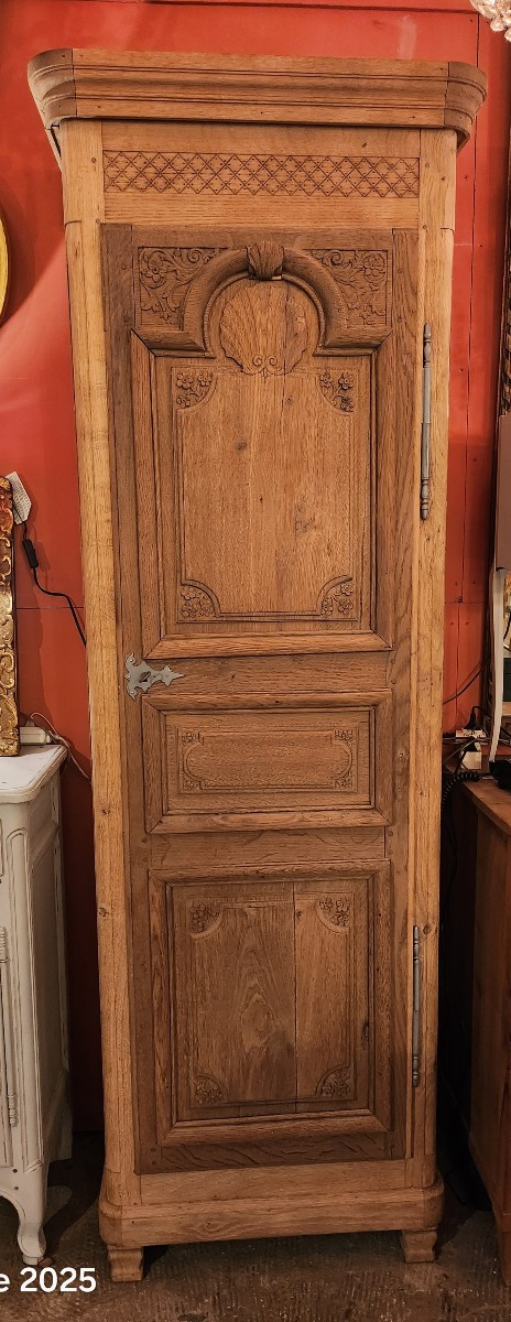 Stripped Oak Bonnetière, 19th Century