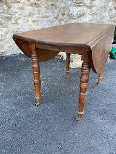 Louis Philippe Table With 4 Legs-photo-4
