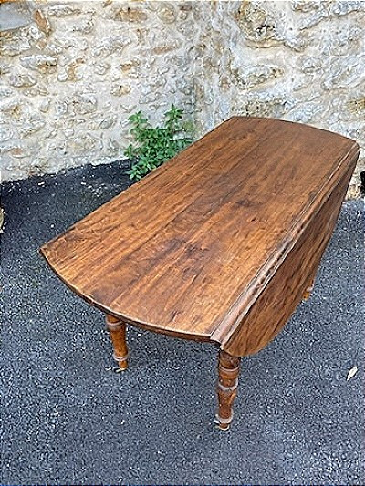 Louis Philippe Table With 4 Legs